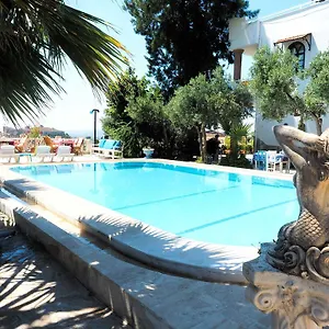 https://villa-dreams.aegeanhotels.net